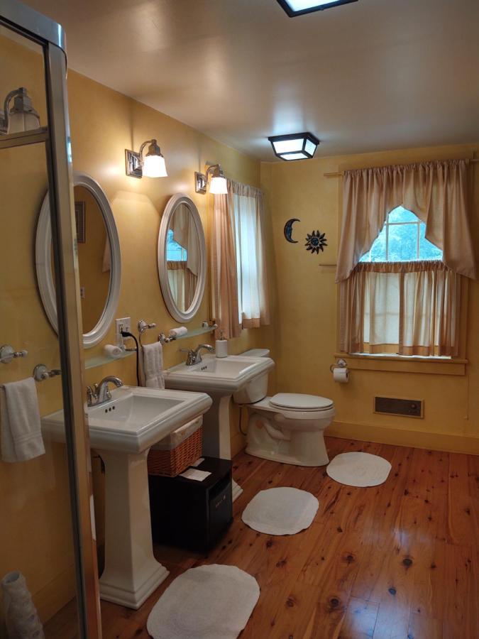 1805 House Bed & Breakfast Hollowville Dış mekan fotoğraf